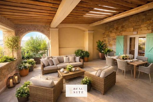 Daire Saint-Laurent-du-Var, Alpes-Maritimes