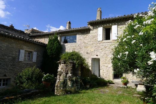 Casa de lujo en Grignan, Droma