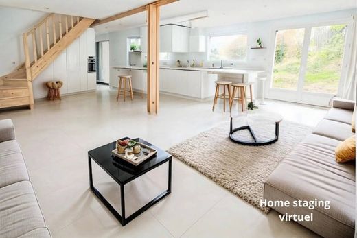 Maison de luxe à Bons-en-Chablais, Haute-Savoie