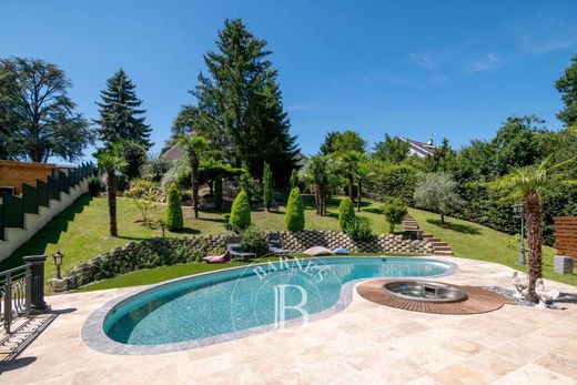 Luxury home in Limonest, Rhône