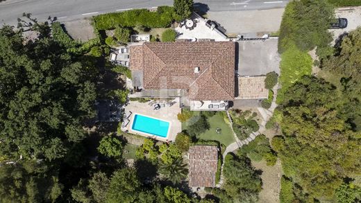 Luxus-Haus in Saint-Paul, Alpes-Maritimes