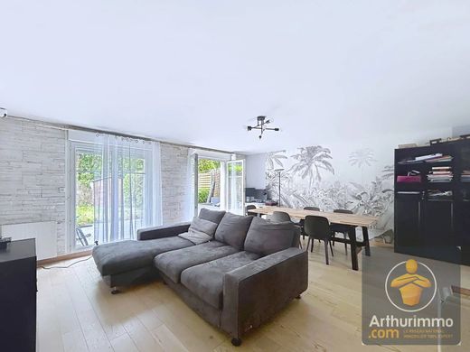 Luxury home in Yerres, Essonne
