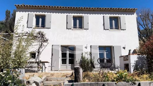 Lüks ev Grimaud, Var