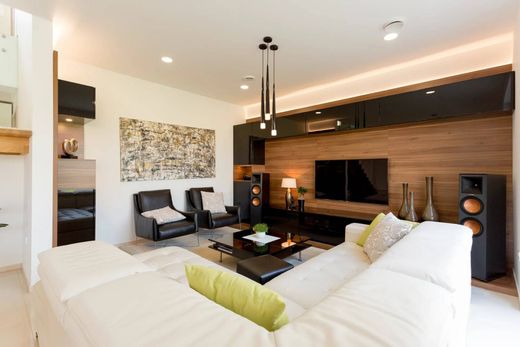 Apartment in Sèvres, Hauts-de-Seine