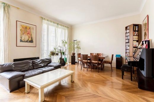 Apartment / Etagenwohnung in Monceau, Courcelles, Ternes, Paris