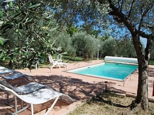 Casa di lusso a La Motte-d'Aigues, Vaucluse