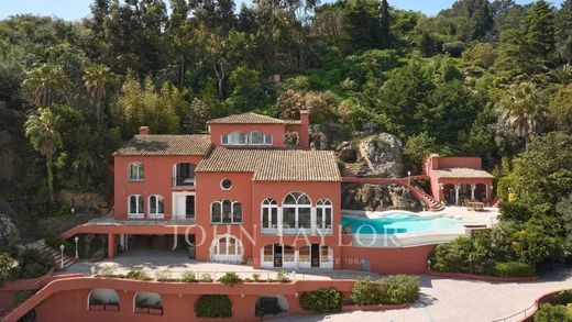 Luxury home in Théoule-sur-Mer, Alpes-Maritimes