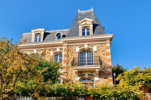 Casa de lujo en Saint-Cloud, Altos de Sena