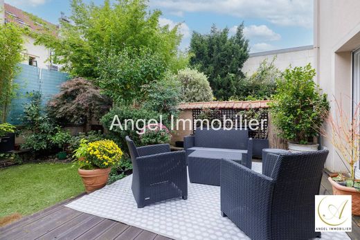 Duplex appartement in Charenton-le-Pont, Val-de-Marne