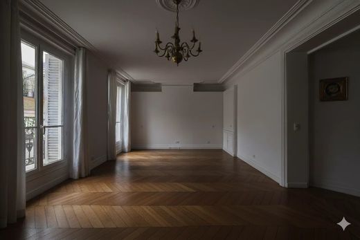 Apartment in Provence-Opéra – Grands Boulevards, Paris