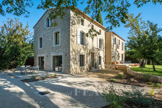 Demeure ou Maison de Campagne à Paradou, Bouches-du-Rhône