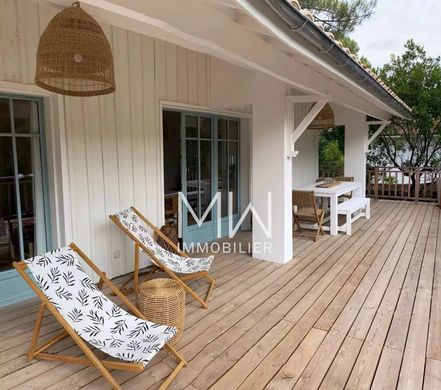 Villa in Lège-Cap-Ferret, Gironde