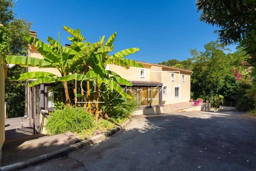 Casa di lusso a Éguilles, Bocche del Rodano