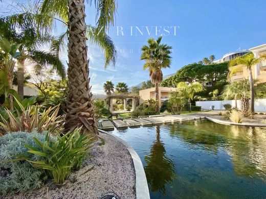 ‏דירה ב  Roquebrune-Cap-Martin, Alpes-Maritimes