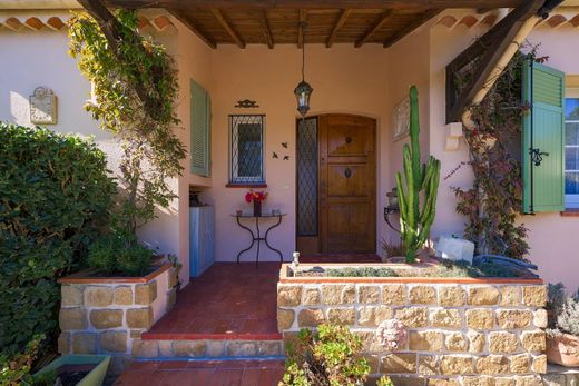 Villa a Mougins, Alpi Marittime