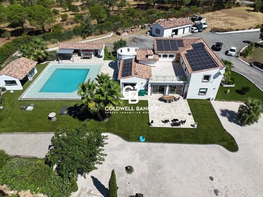 Luxury home in Roquebrune-sur-Argens, Var