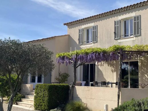 Luxe woning in Tarascon, Bouches-du-Rhône