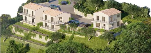 Apartment / Etagenwohnung in Tourrette-Levens, Alpes-Maritimes