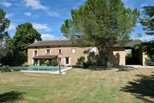 Luxus-Haus in Saint-Julia, Haute-Garonne