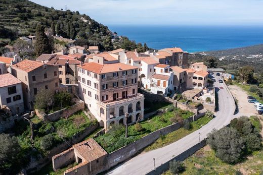 Villa a Isola Rossa, Corsica settentrionale