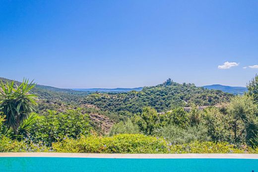 Willa w Grimaud, Var