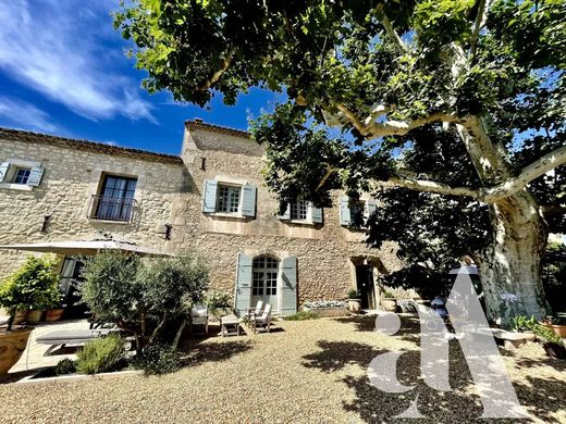 Maison de luxe à Paradou, Bouches-du-Rhône