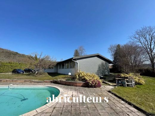 Maison de luxe à Amagney, Doubs