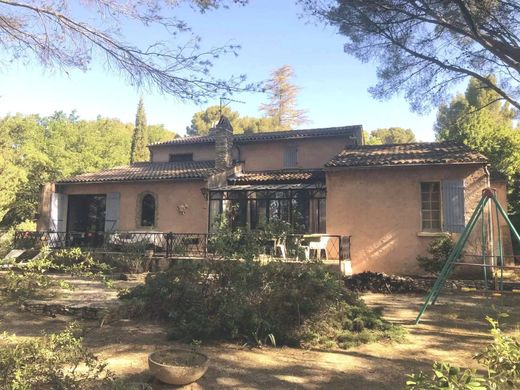 Luxus-Haus in L'Isle-sur-la-Sorgue, Vaucluse