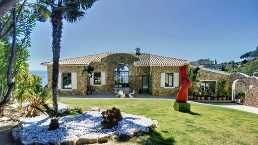 Villa in Vallauris, Alpes-Maritimes