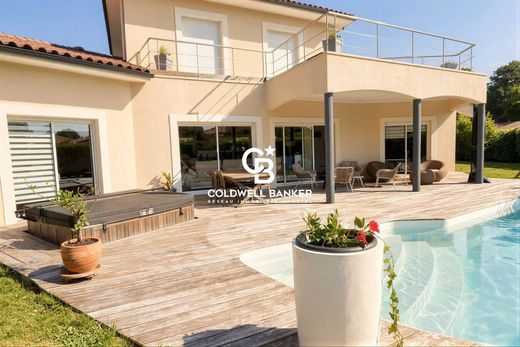 Luxury home in Lanton, Gironde