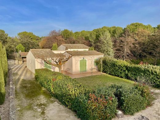 Casa di lusso a L'Isle-sur-la-Sorgue, Vaucluse