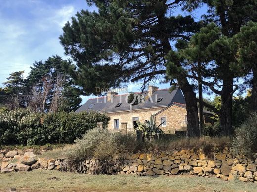 منزل ﻓﻲ Pleubian, Côtes-d'Armor