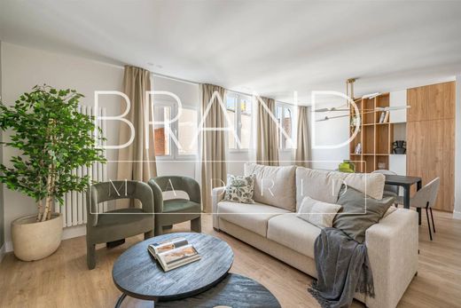 Apartment / Etagenwohnung in Madrid, Provinz Madrid