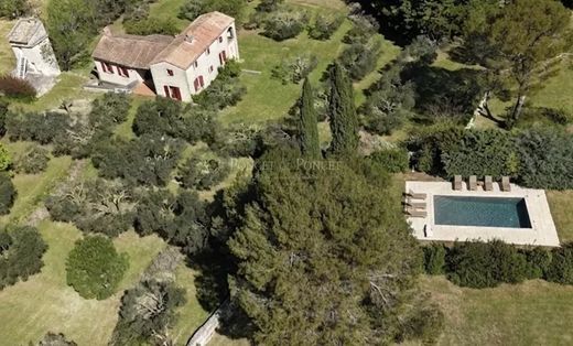 Luxus-Haus in Uzès, Gard