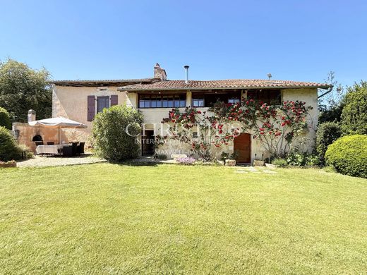 Luxury home in Verteillac, Dordogne