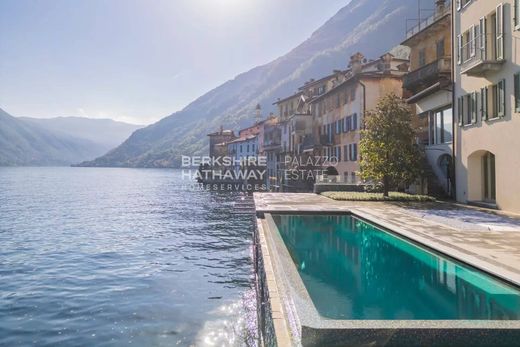 Villa in Brienno, Provincia di Como