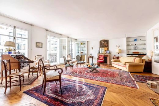 Apartment in Monceau, Courcelles, Ternes, Paris