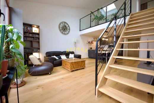Apartment in Nanterre, Hauts-de-Seine