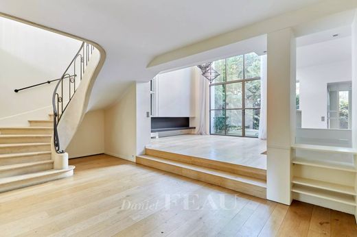 Luxury home in Neuilly-sur-Seine, Hauts-de-Seine