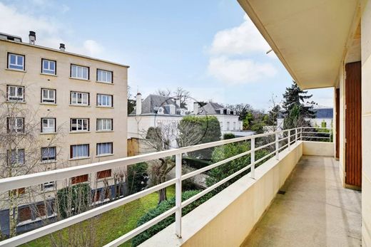 Apartment / Etagenwohnung in Vincennes, Val-de-Marne