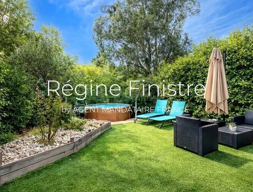 Luxury home in Le Plan-de-la-Tour, Var