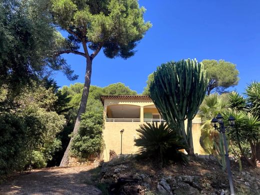 Villa a Antibes, Alpi Marittime