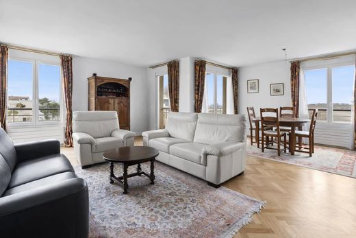 Appartement in Garches, Hauts-de-Seine