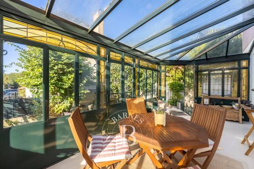 Luxury home in Le Chesnay, Yvelines