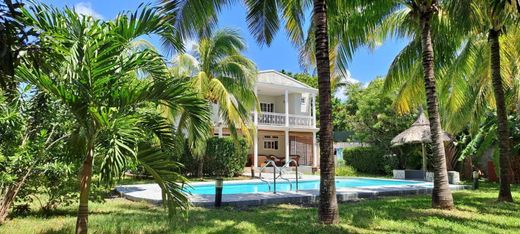 Villa in Grand Baie, Rivière du Rempart District