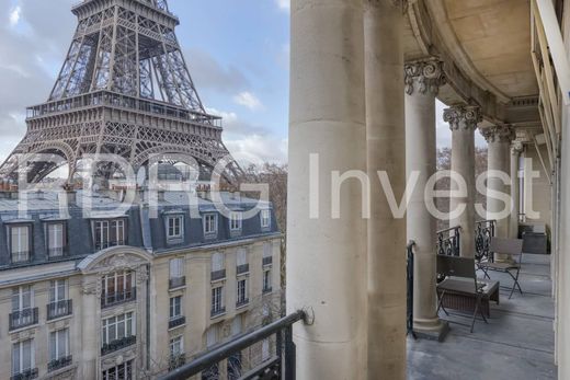 Daire Tour Eiffel, Invalides – Ecole Militaire, Saint-Thomas d’Aquin, Paris