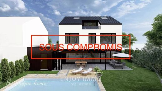 Luxe woning in Strassen, Canton de Luxembourg