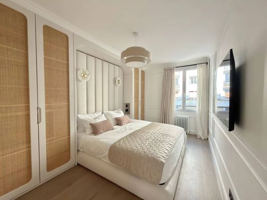 Apartment / Etagenwohnung in La Muette, Auteuil, Porte Dauphine, Paris
