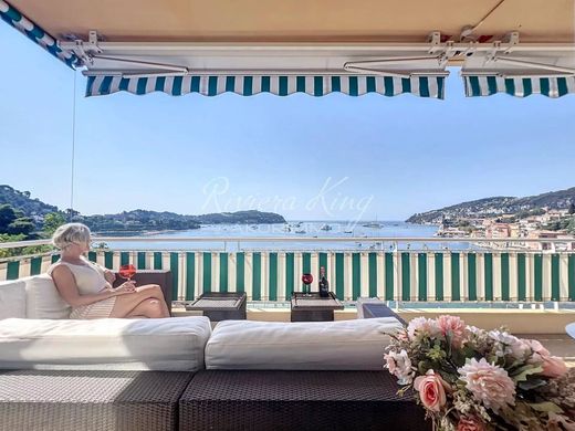 Villefranche-sur-Mer, Alpes-Maritimesのアパートメント