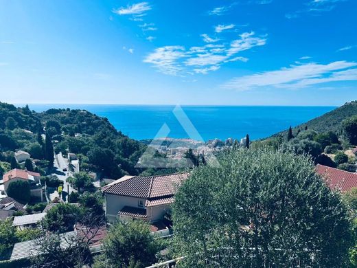 Luxus-Haus in La Turbie, Alpes-Maritimes